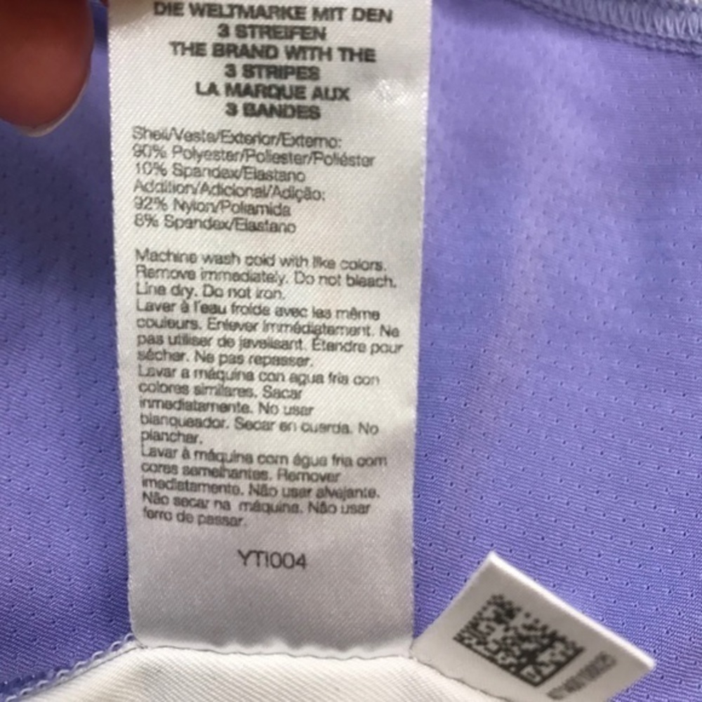 Adidas Women’s Sleeveless white lavender Athletic Top Size Medium - Picture 7 of 8